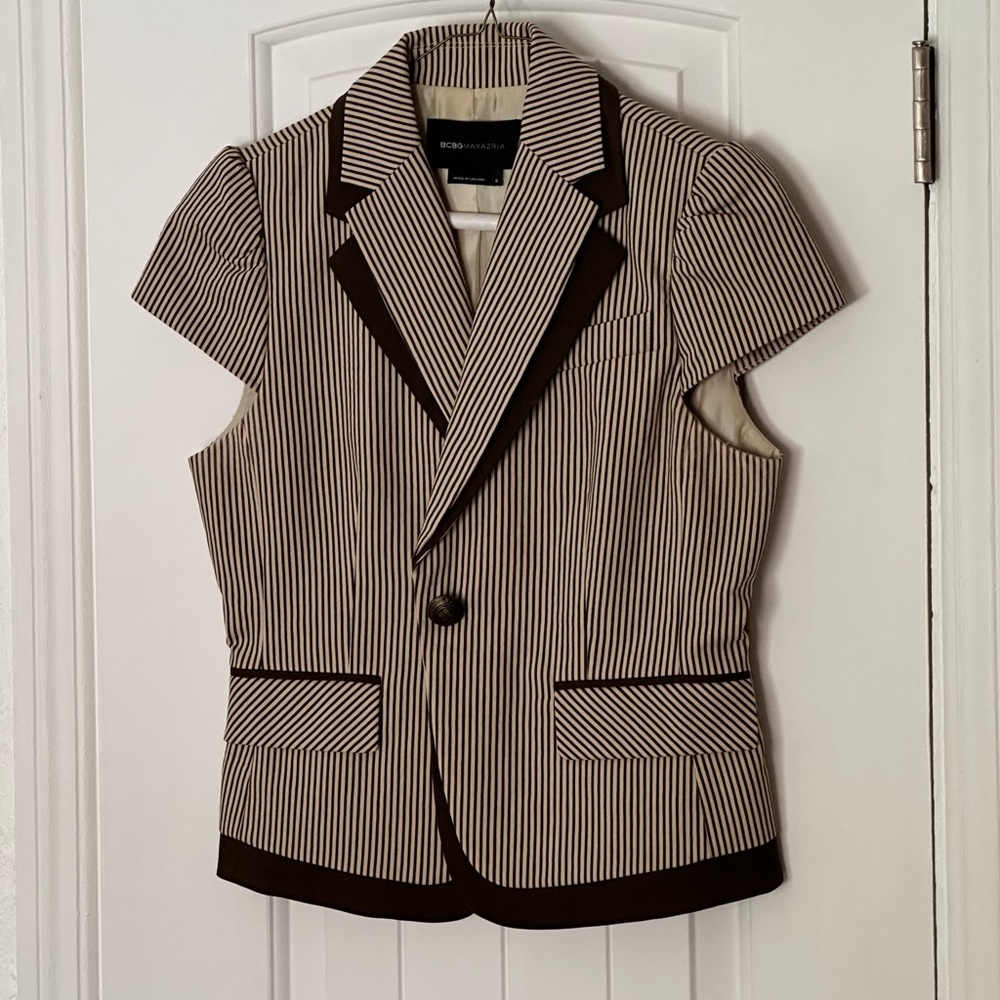BCBG Blazer - fitted stripe with cap sleeves